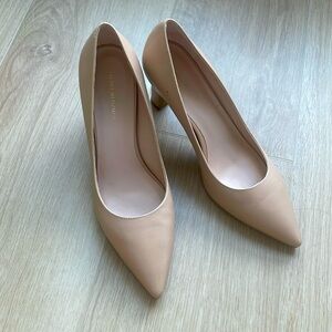 Stuwart Weitzman 75 Pump in nude, block heels